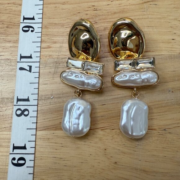 Baroque Pearl Drop Earrings With Gold-Tone Accents & Crystal Details Luxury Stat - Picture 3 of 8